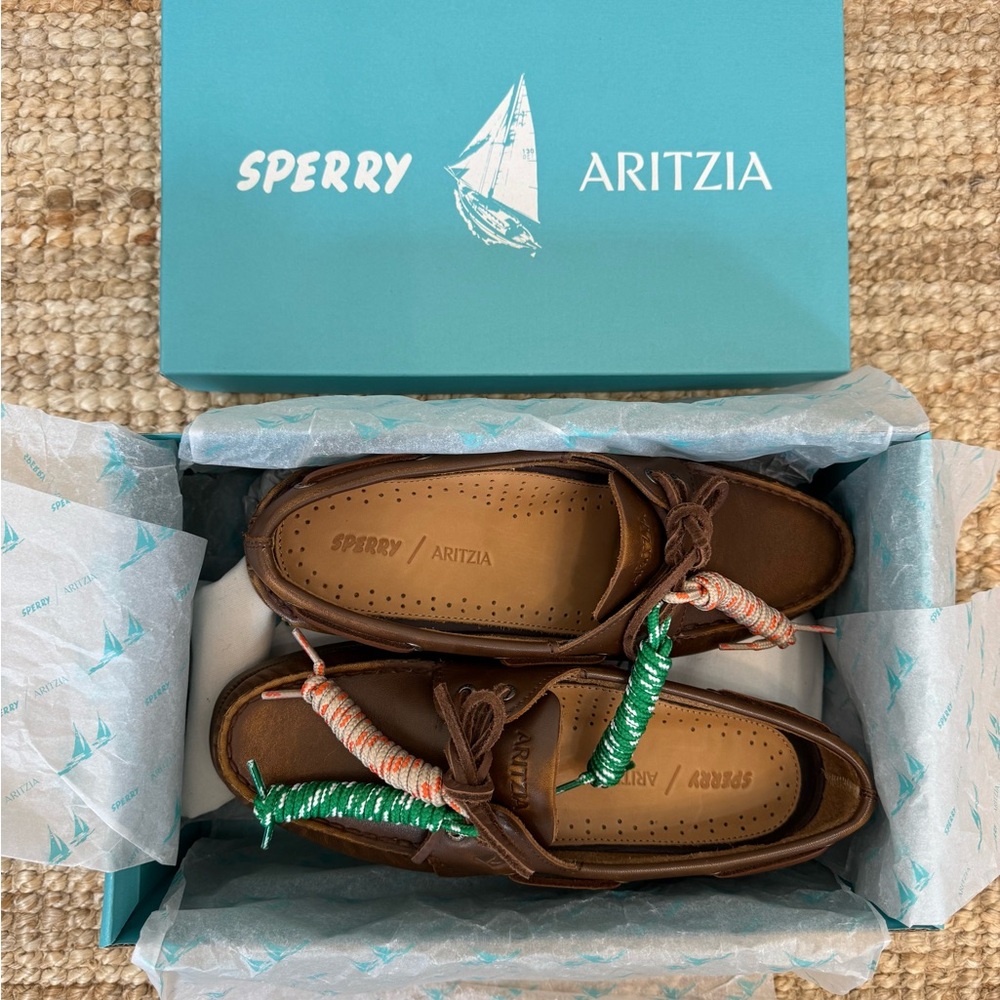 Sperry x Aritizia Brown Leather Boat Shoes